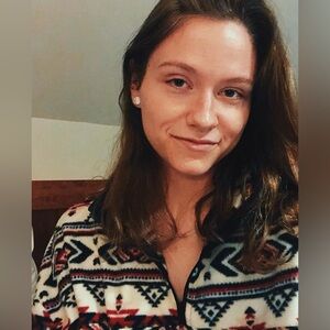 Meet your Posher, Emma